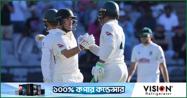 ইংলিস-ক্যারির ব্যাটে কেপটাউনে অস্ট্রেলিয়ার লিড